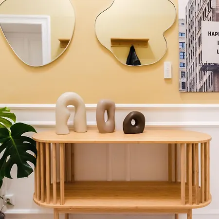 شقة Exklusive Luxus-unterkunft In Mitte: 2 Apartments, 130m², Designer-moebel, Co2 Neutrale Reinigung *