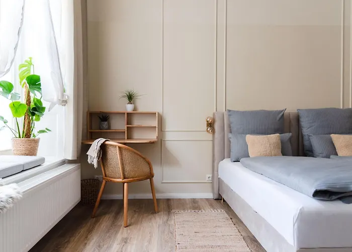 Exklusive Luxus-unterkunft In Mitte: 2 Apartments, 130m², Designer-moebel, Co2 Neutrale Reinigung Apartman