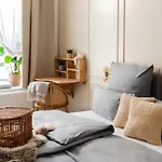 Exklusive Luxus-unterkunft In Mitte: 2 Apartments, 130m², Designer-moebel, Co2 Neutrale Reinigung *