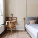 Exklusive Luxus-unterkunft In Mitte: 2 Apartments, 130m², Designer-moebel, Co2 Neutrale Reinigung דירה