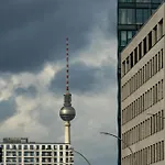 アパート Exklusive Luxus-unterkunft In Mitte: 2 Apartments, 130m², Designer-moebel, Co2 Neutrale Reinigung