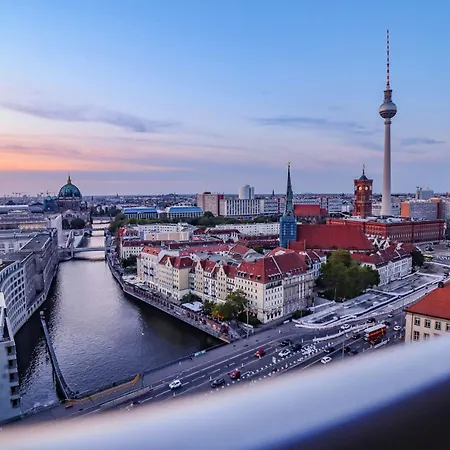 Exklusive Luxus-unterkunft In Mitte: 2 Apartments, 130m², Designer-moebel, Co2 Neutrale Reinigung ברלין