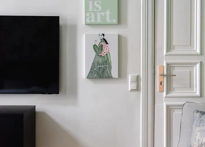 Exklusive Luxus-unterkunft In Mitte: 2 Apartments, 130m², Designer-moebel, Co2 Neutrale Reinigung Berlin