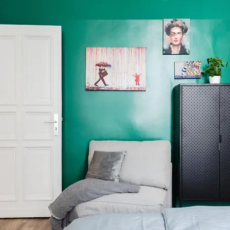 Appartamento Exklusive Luxus-unterkunft In Mitte: 2 Apartments, 130m², Designer-moebel, Co2 Neutrale Reinigung Berlino