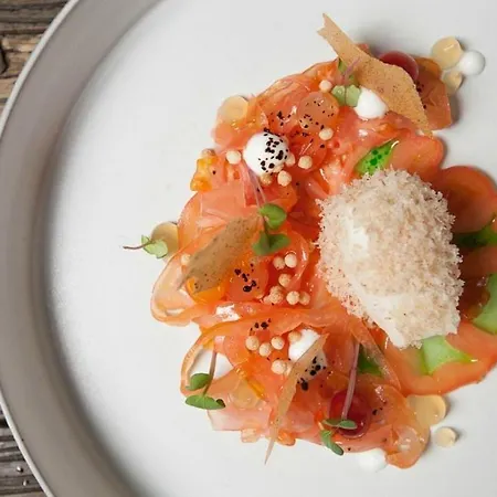 Exklusive Luxus-unterkunft In Mitte: 2 Apartments, 130m², Designer-moebel, Co2 Neutrale Reinigung Apartamento