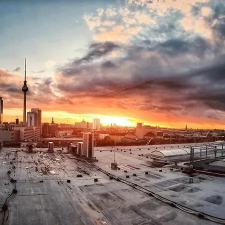 Lägenhet Exklusive Luxus-unterkunft In Mitte: 2 Apartments, 130m², Designer-moebel, Co2 Neutrale Reinigung