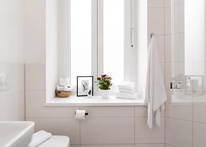 Lägenhet Exklusive Luxus-unterkunft In Mitte: 2 Apartments, 130m², Designer-moebel, Co2 Neutrale Reinigung