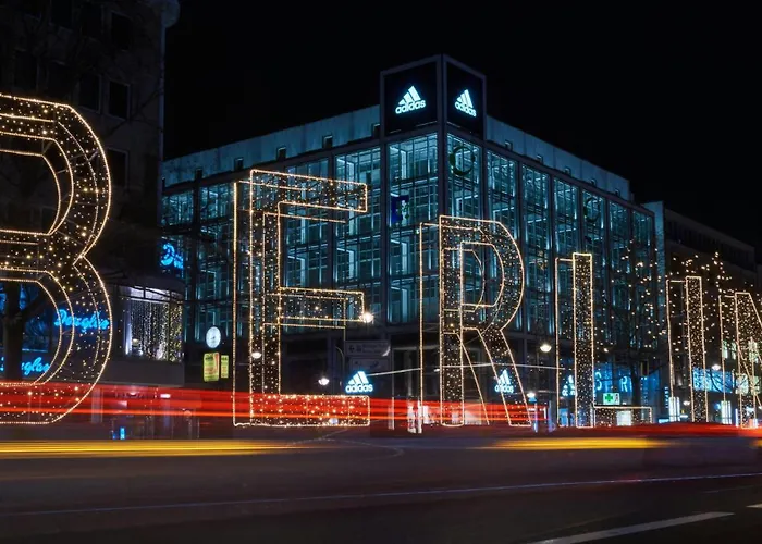 Lägenhet Exklusive Luxus-unterkunft In Mitte: 2 Apartments, 130m², Designer-moebel, Co2 Neutrale Reinigung