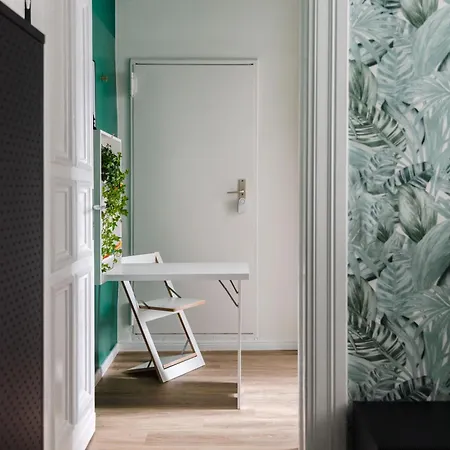 Appartement Exklusive Luxus-unterkunft In Mitte: 2 Apartments, 130m², Designer-moebel, Co2 Neutrale Reinigung