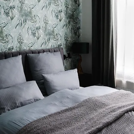 Appartement Exklusive Luxus-unterkunft In Mitte: 2 Apartments, 130m², Designer-moebel, Co2 Neutrale Reinigung *